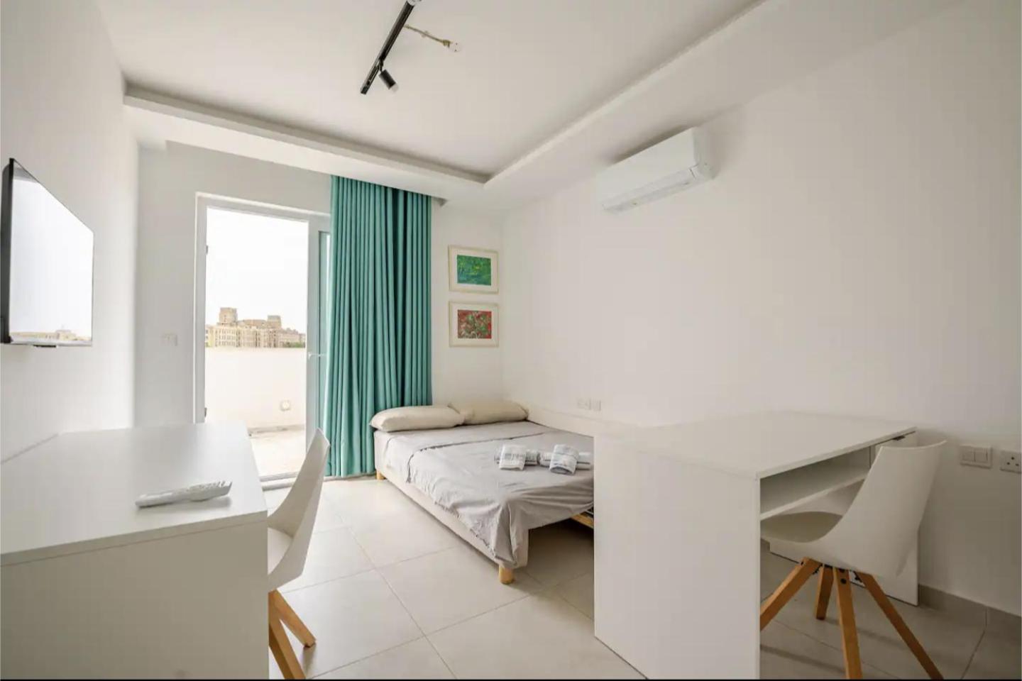 Luxury Penthouse Sea View Lägenhet Ta Xbiex Exteriör bild